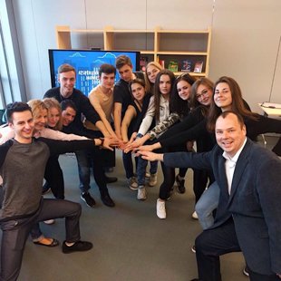 Jauniešu Kustībai un JĀdara sadarbība