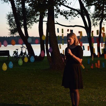 Ikšķiles jauniešu radīts un veidots konkurss "Zvaigznēm ālējoties"