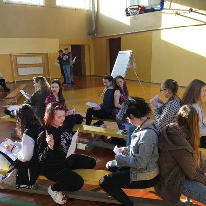 Saulainas nodarbības Rīgas 64.vidusskolā 4.grupa