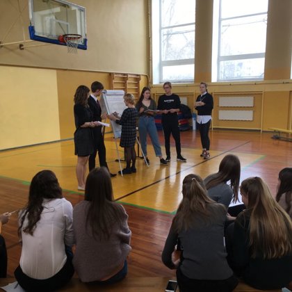 Rīgas 64.vidusskola 1.grupa "Sadarbība, Līderis un Nākotnes profesija"