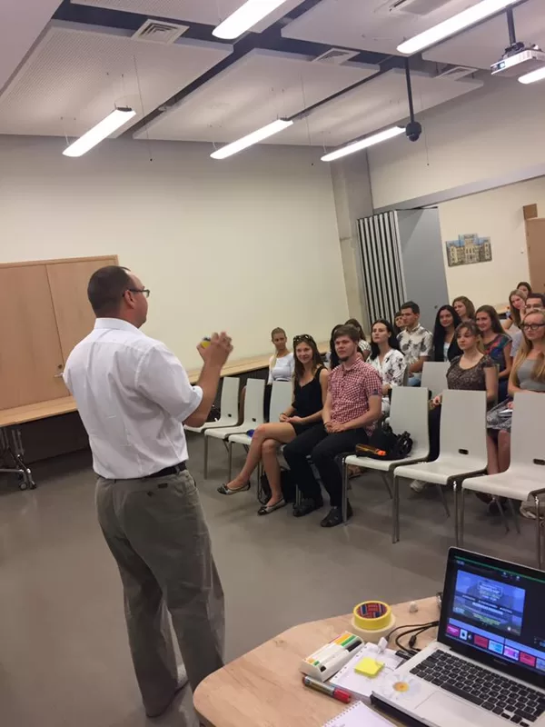 Konference "Jaunieši Var"