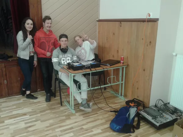 Kas tad tā par ballīti bez Dj un dejām līdz rīta gaismai? Svinam nometnes pēdējo dienu!